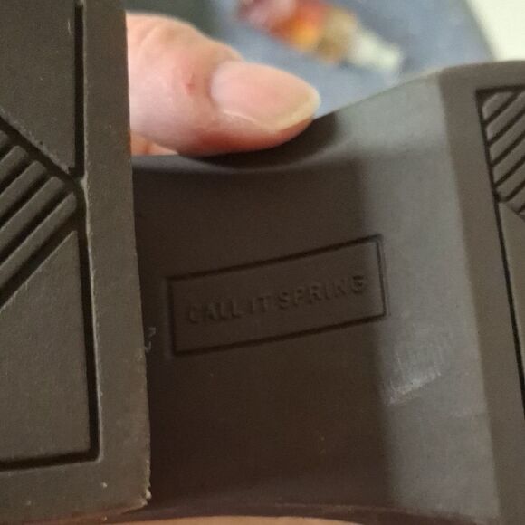 Call It Spring Brown Ankle Boots size 9.5 - Picture 4 of 6